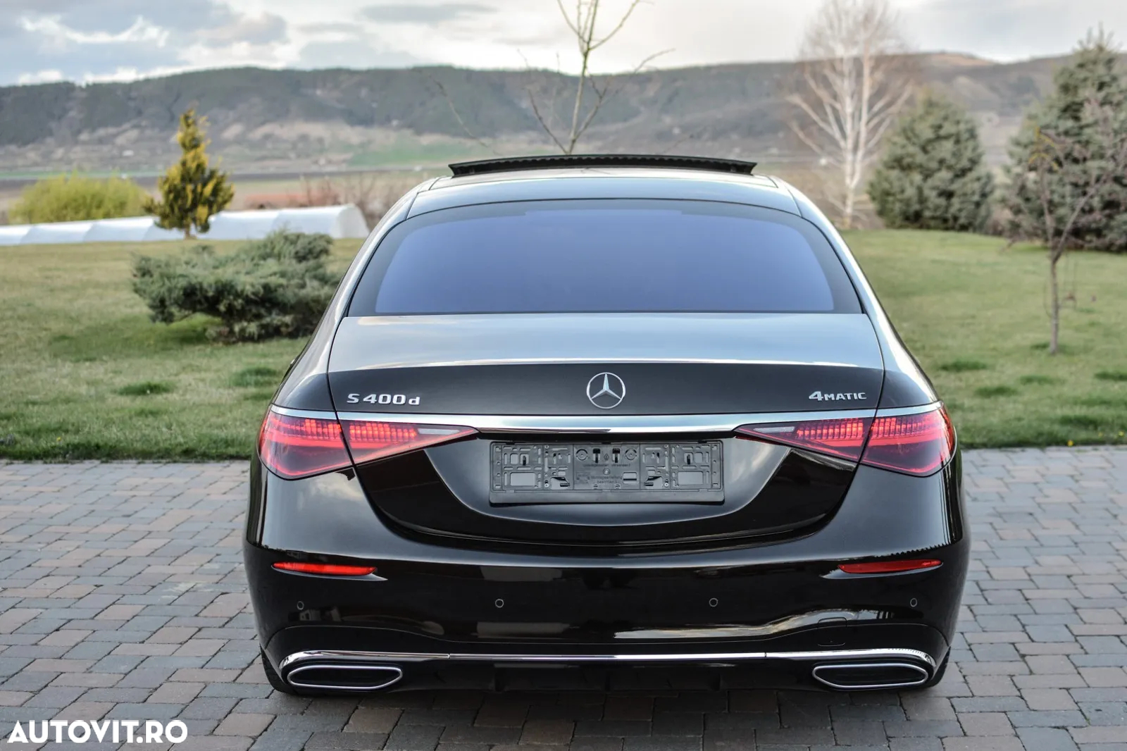 Mercedes-Benz S 400 d 4Matic L 9G-TRONIC - 32