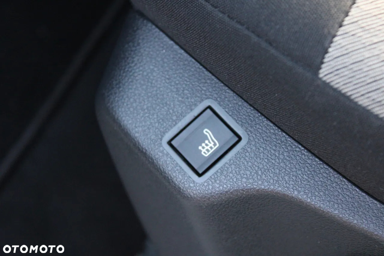 Citroën Berlingo M PureTech 130 EAT8 SHINE - 28