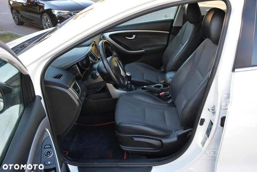 Hyundai i30 1.6 GDI BlueDrive Premium - 18