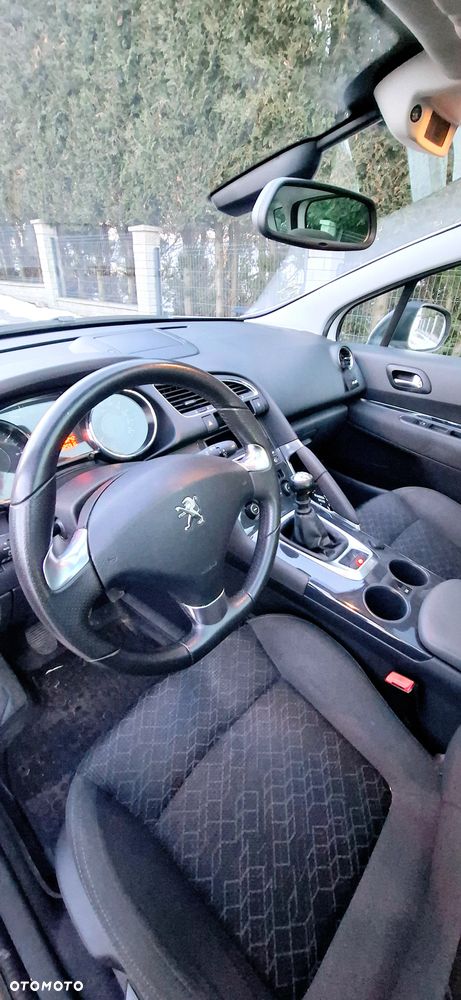 Peugeot 3008 1.2 PureTech Style - 12