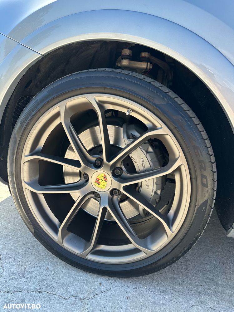 Porsche Cayenne Coupe S - 15