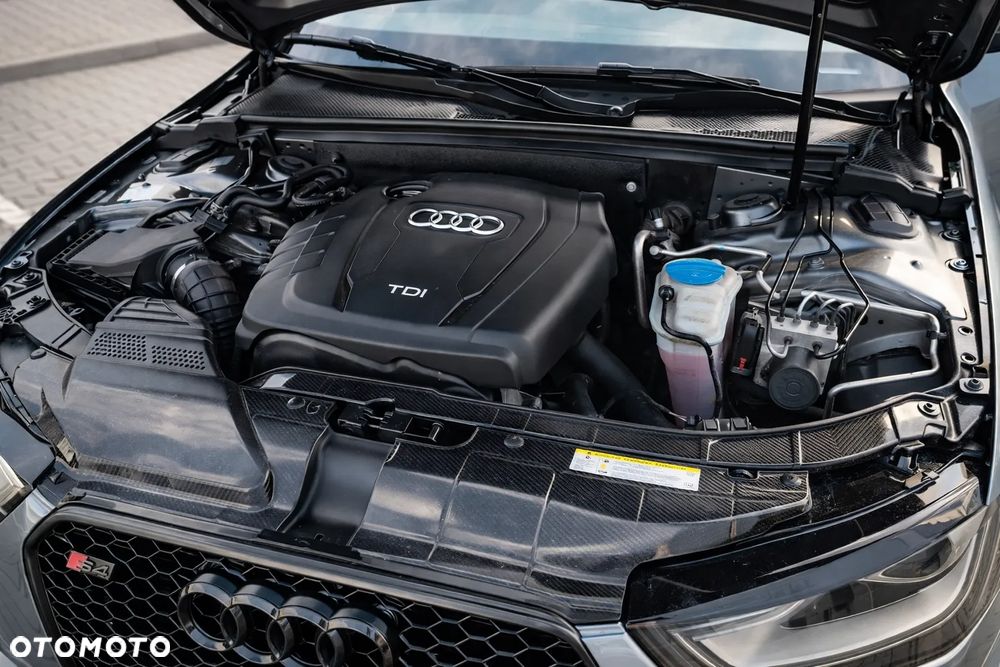 Audi A4 Avant 2.0 TDI Quattro - 9