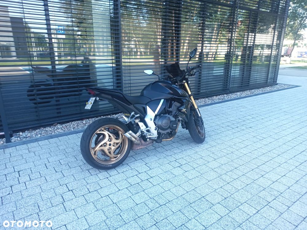 Honda CB - 9