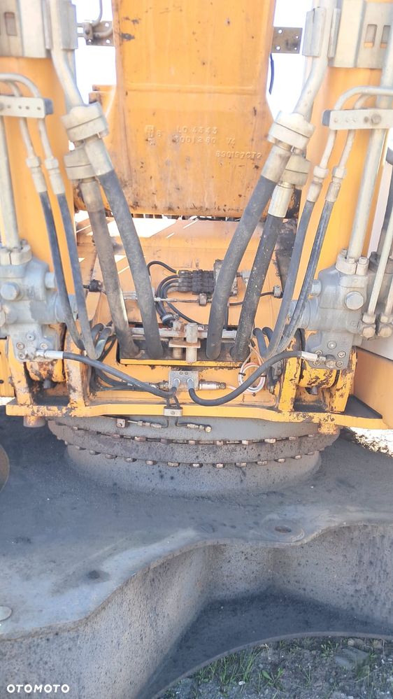 Liebherr R934c - 7