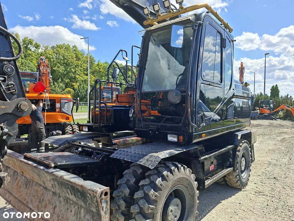 Doosan DX170W-5 - 2