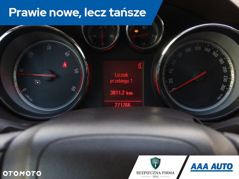 Opel Insignia - 13
