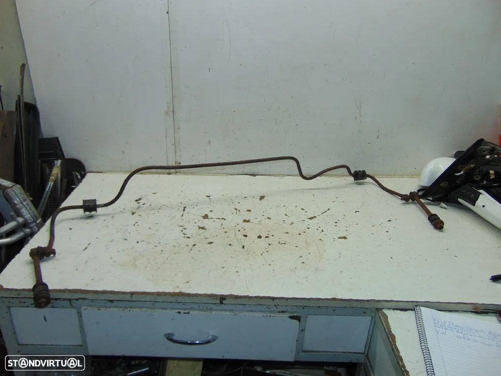 Nissan 100NX barra estabilizadora - 1