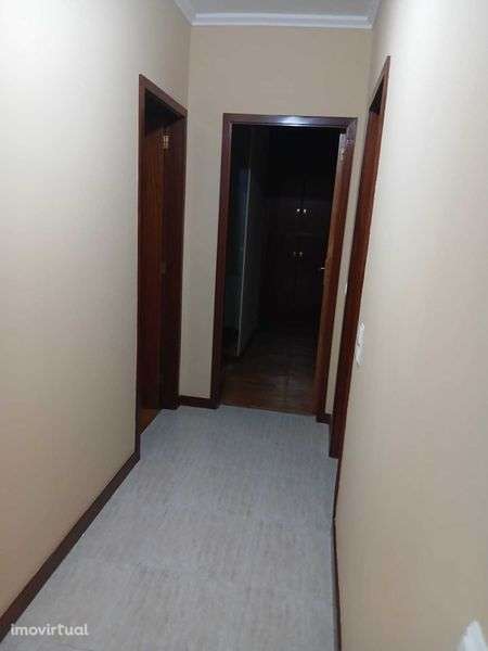 Excelente T3 pronto a Habitar - Grande imagem: 3/12