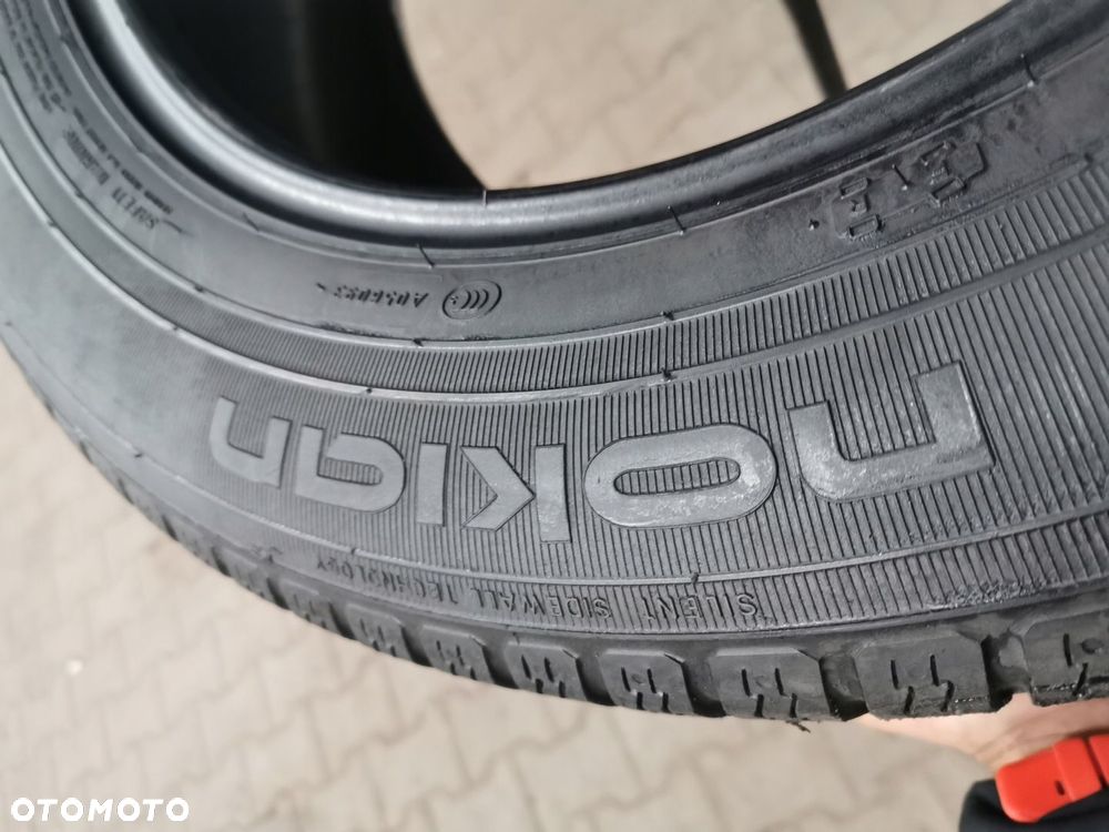 235/55r17 nokian opony zimowe 6mm 4549 - 3