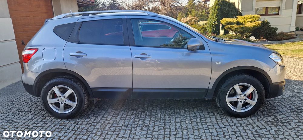 Nissan Qashqai 2.0 360 - 8