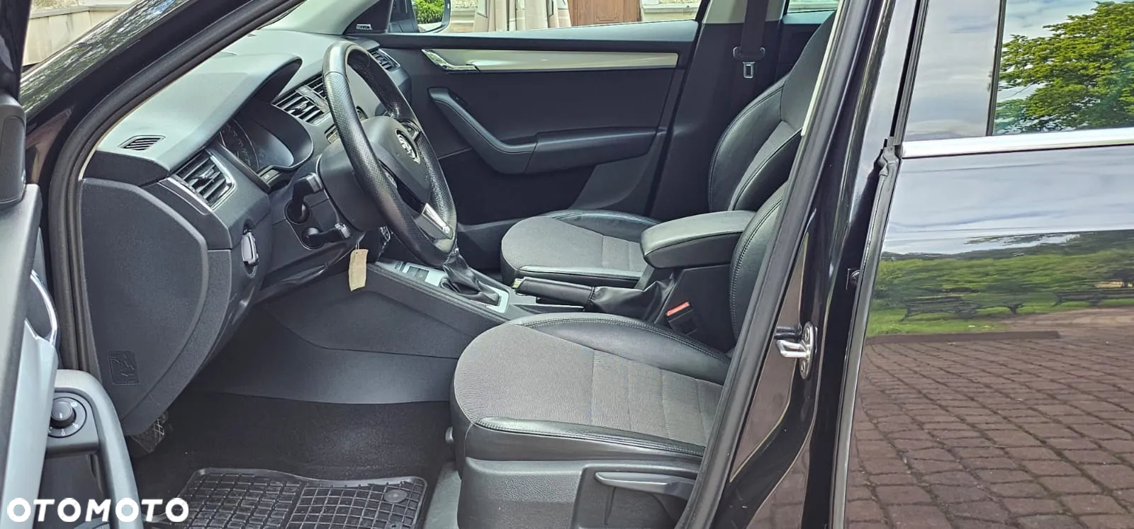 Skoda Octavia 2.0 TDI Style DSG - 24