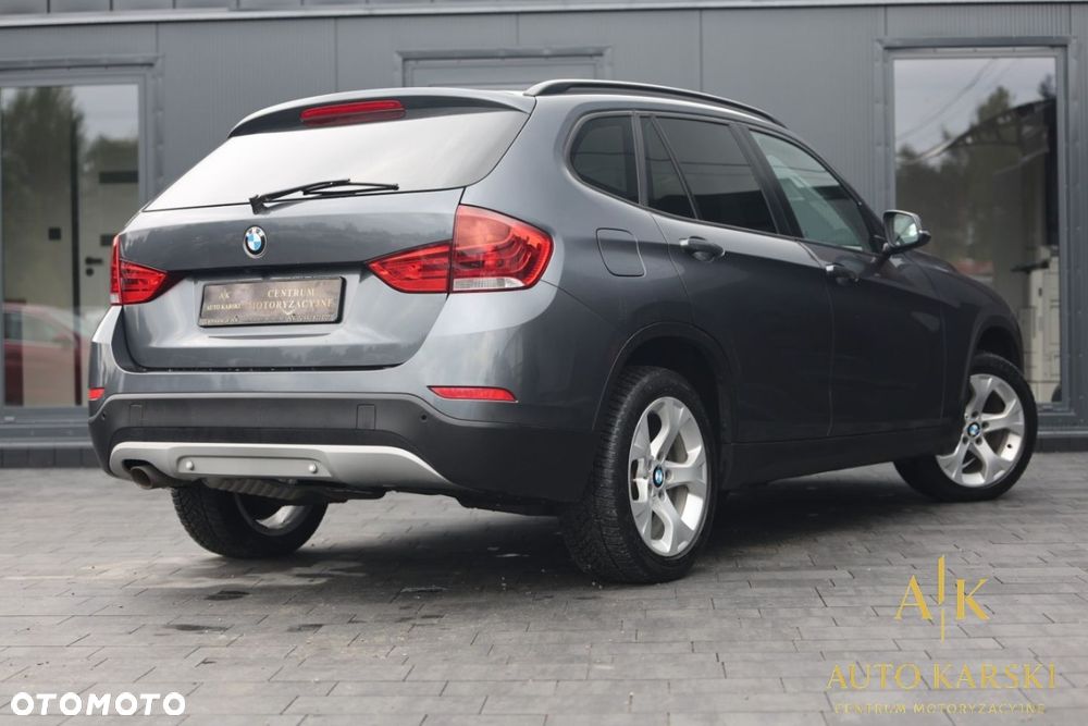 BMW X1 xDrive18d Sport Line - 4