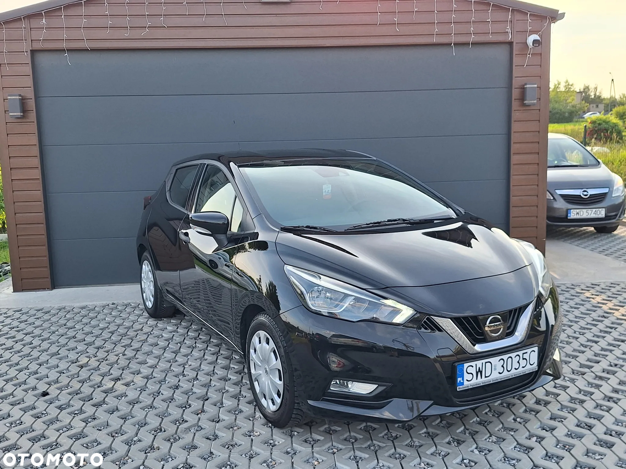 Nissan Micra - 2