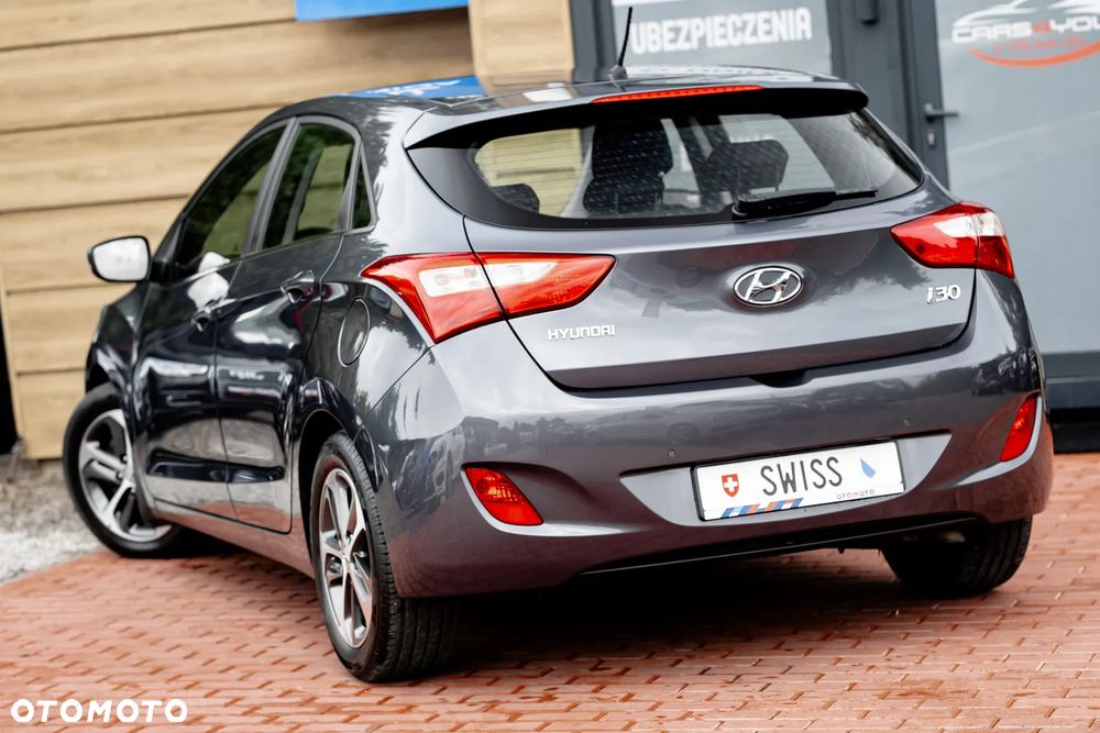 Hyundai i30 blue 1.6 GDI Style - 9