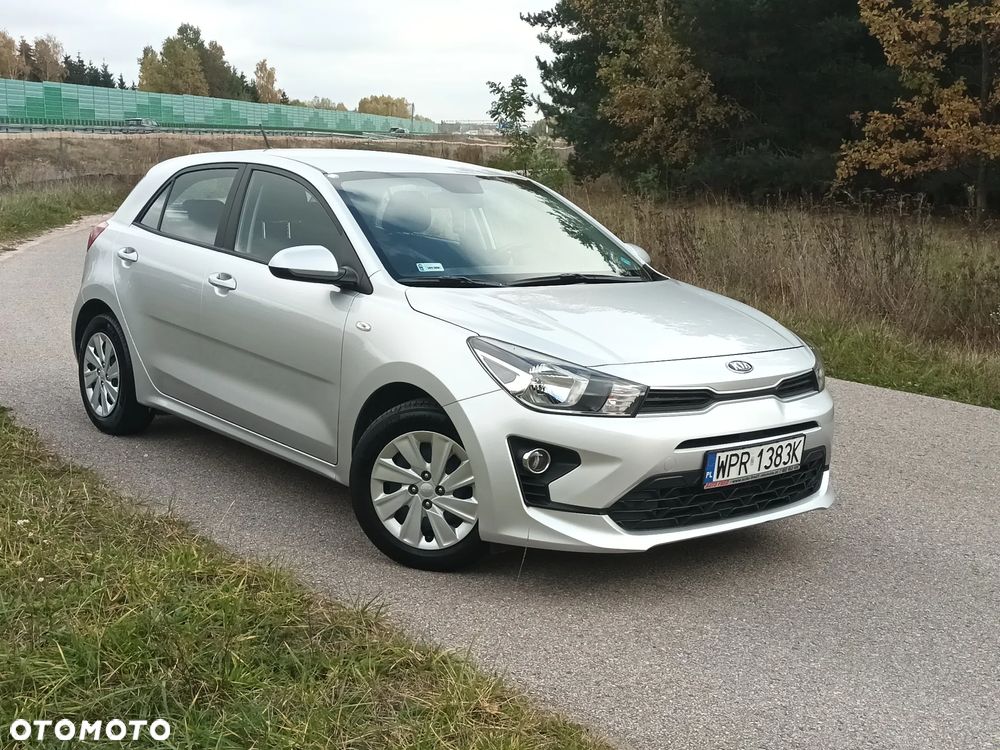 Kia Rio - 1