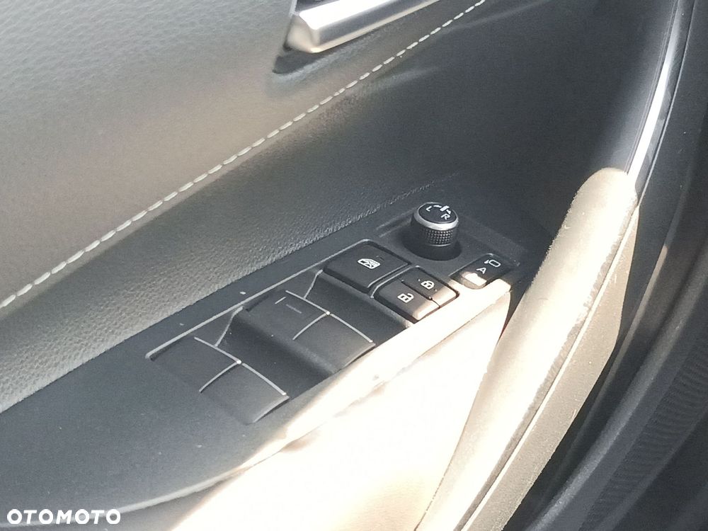 Toyota Corolla 1.8 Hybrid Style - 15