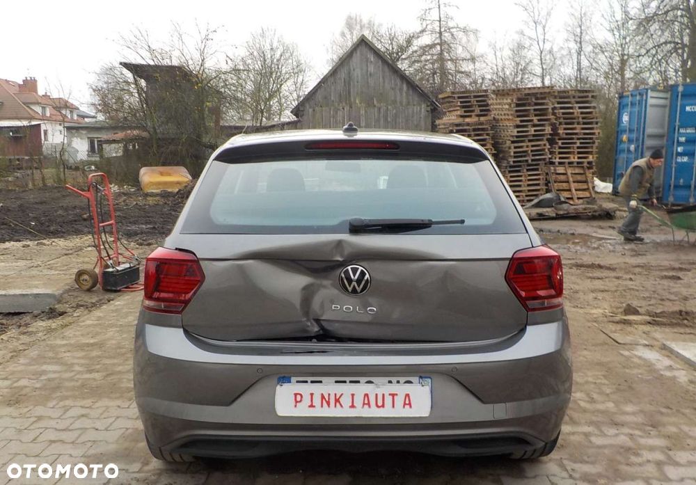 Volkswagen Polo - 9