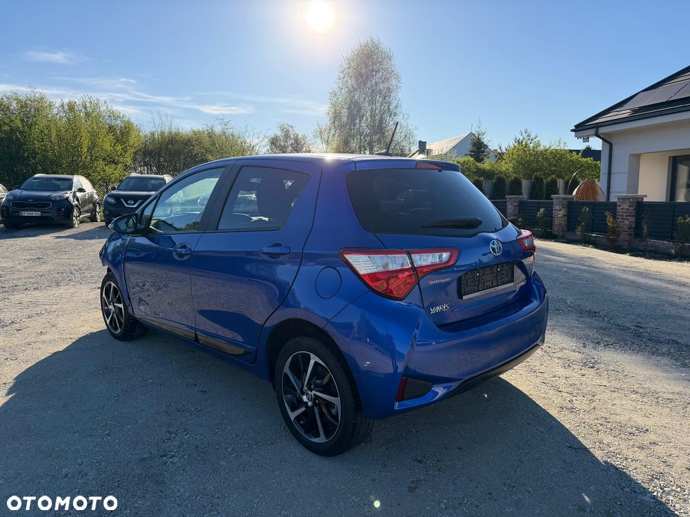 Toyota Yaris Hybrid 1.5 Active - 4