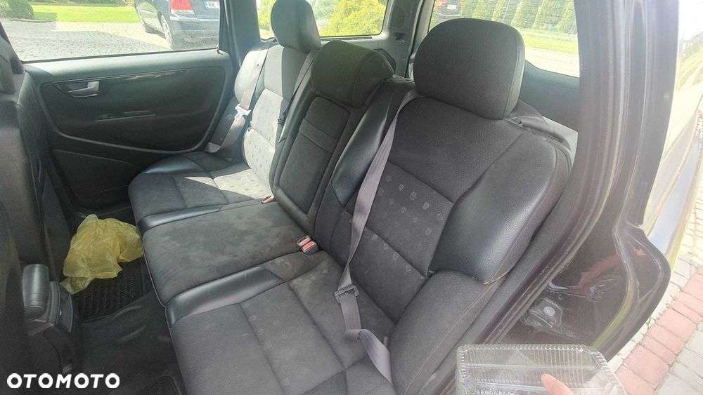 Volvo V70 - 4