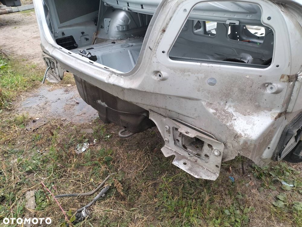 WANNA BAGAŻNIKA PAS TYLNY VOLVO C70 I CABRIO 426-26 - 5