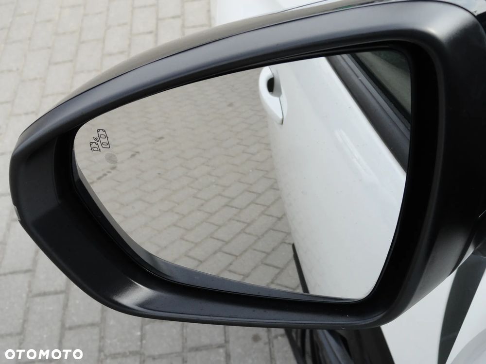 Peugeot 5008 1.5 BlueHDi GT S&S EAT8 - 25