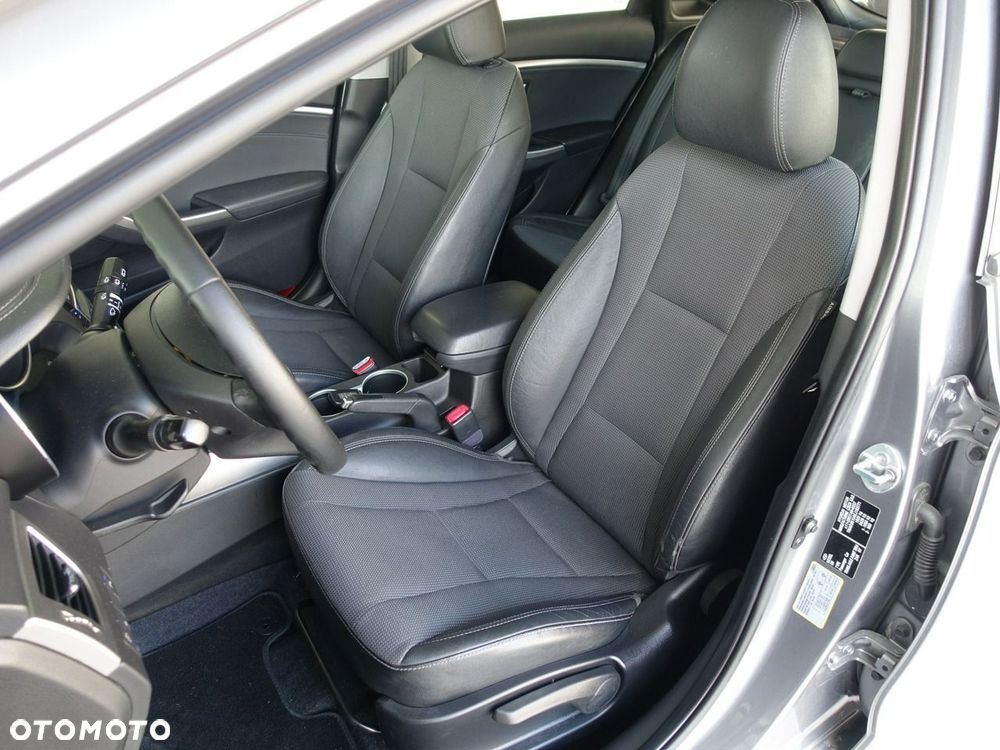 Hyundai i30 1.6 CRDi Style - 14