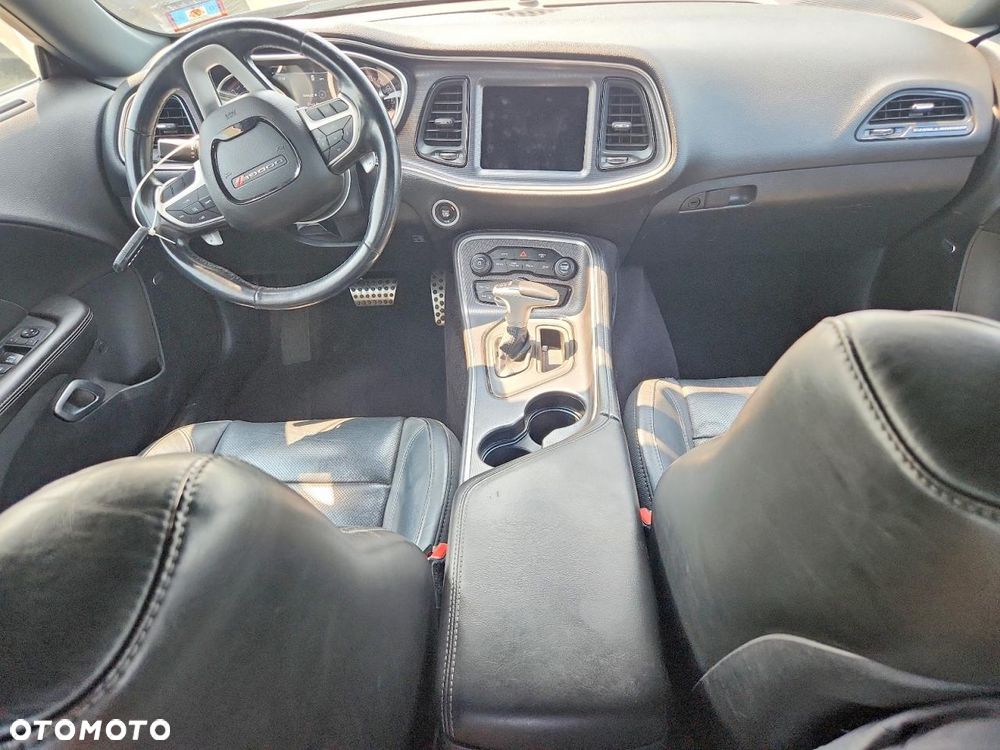 Dodge Challenger 3.6 GT AWD - 8