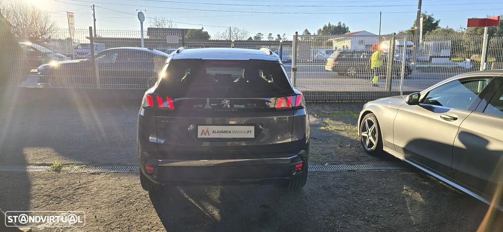 Peugeot 3008 Plug-In Hybrid 225 e-EAT8 Allure Pack - 27