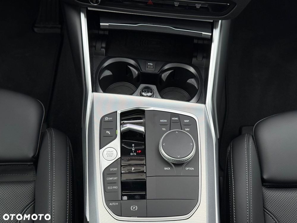 BMW Seria 3 320d xDrive - 20