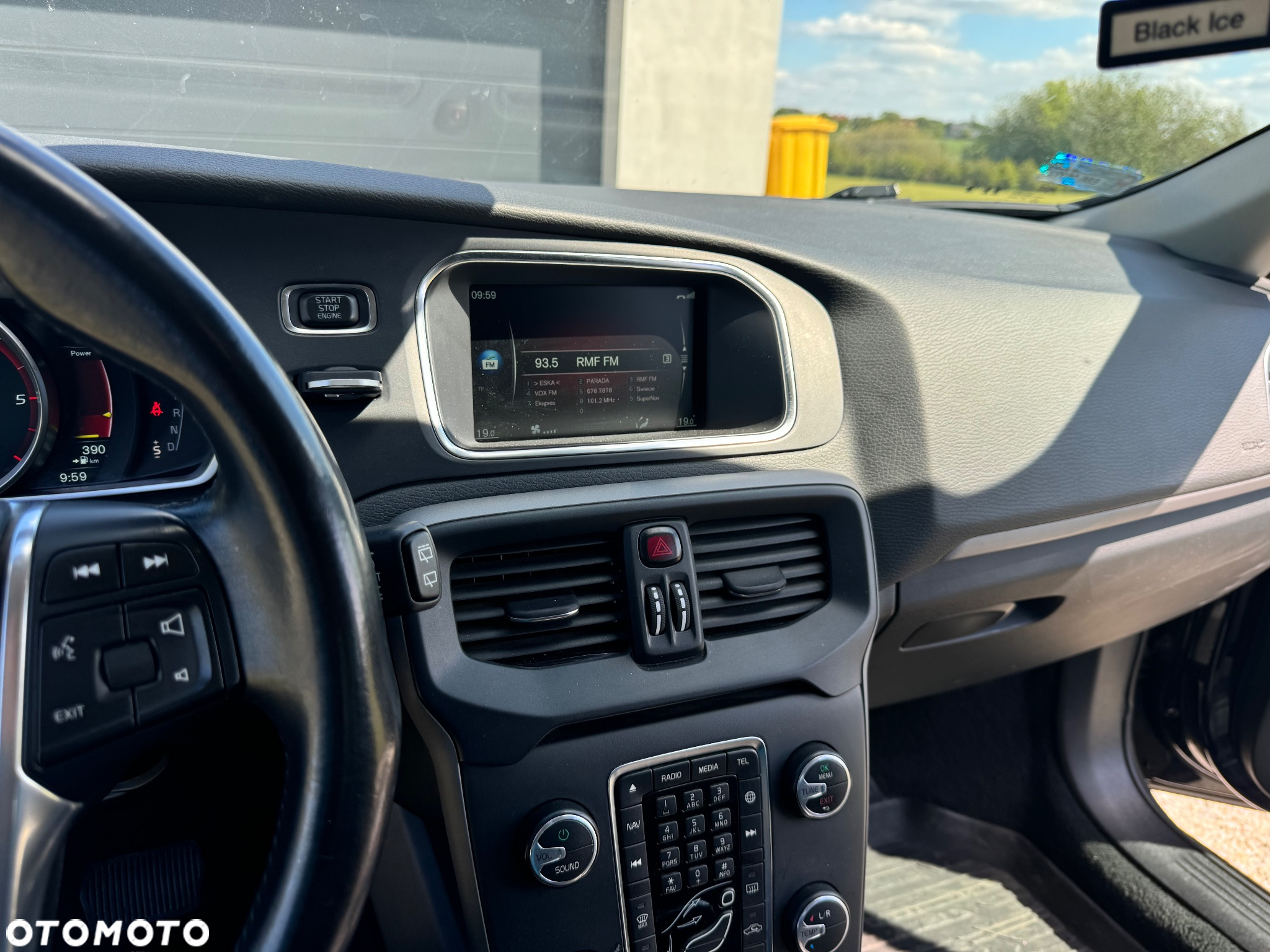 Volvo V40 D3 Momentum - 7