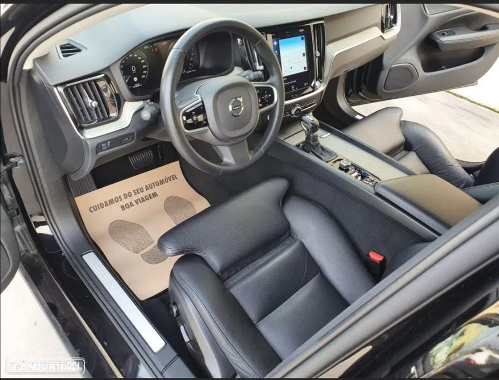 Volvo V60 2019 photo 4