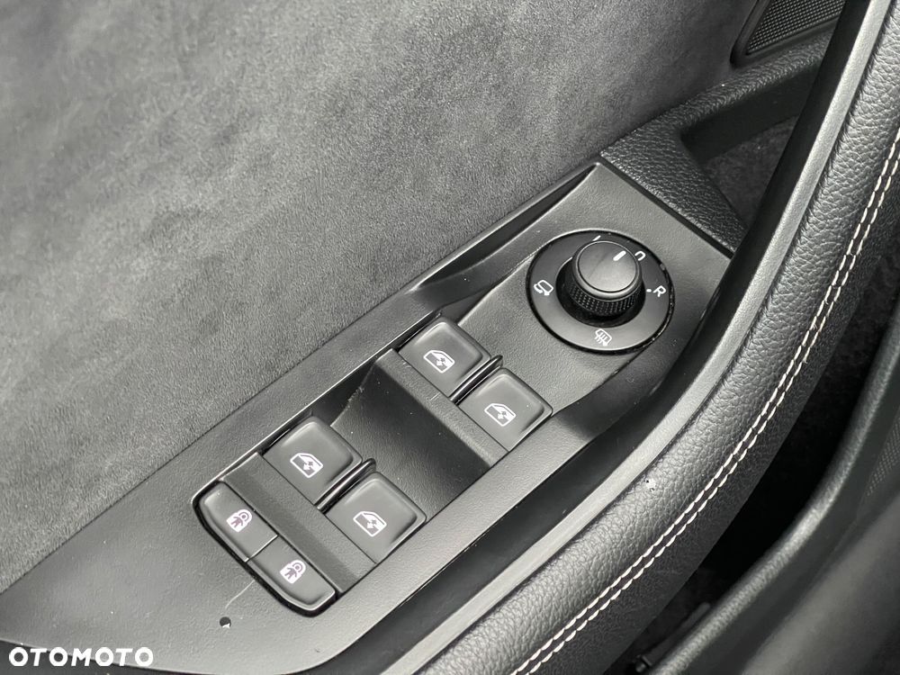 Skoda Superb 2.0 TSI Sportline DSG - 22