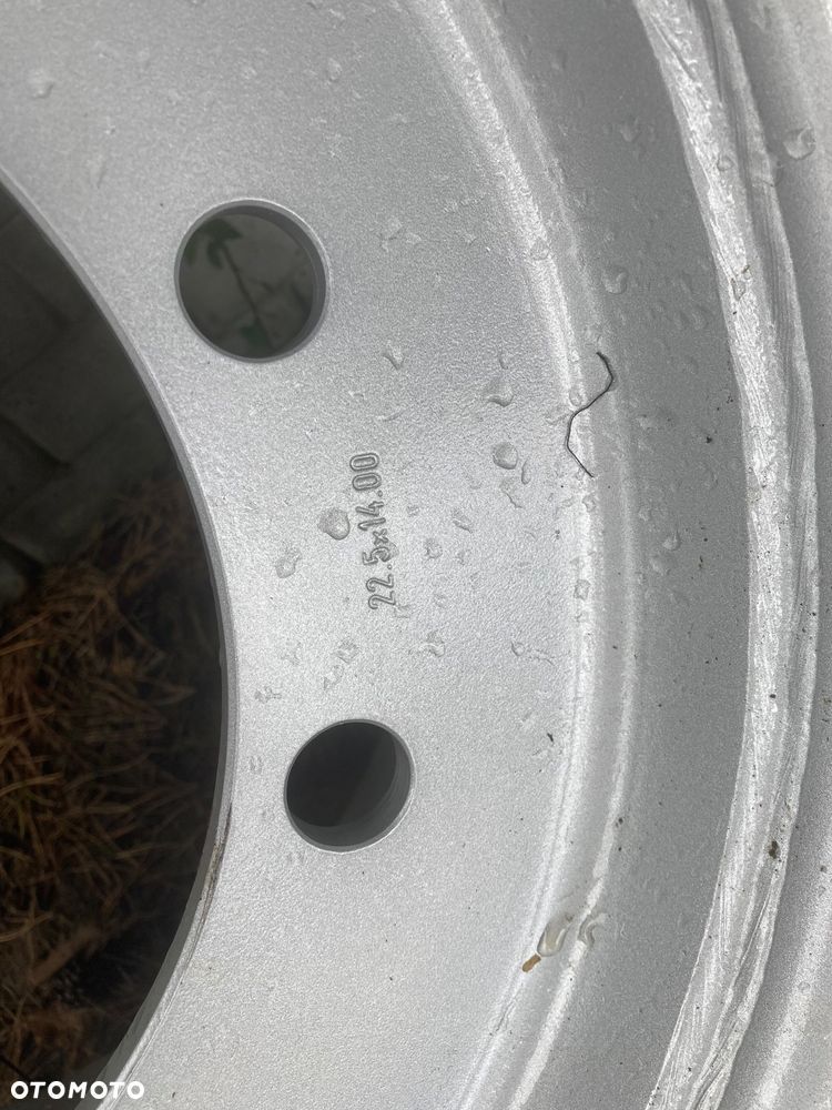Manitou Mrt koło zapasowe 18R22.5 - 2