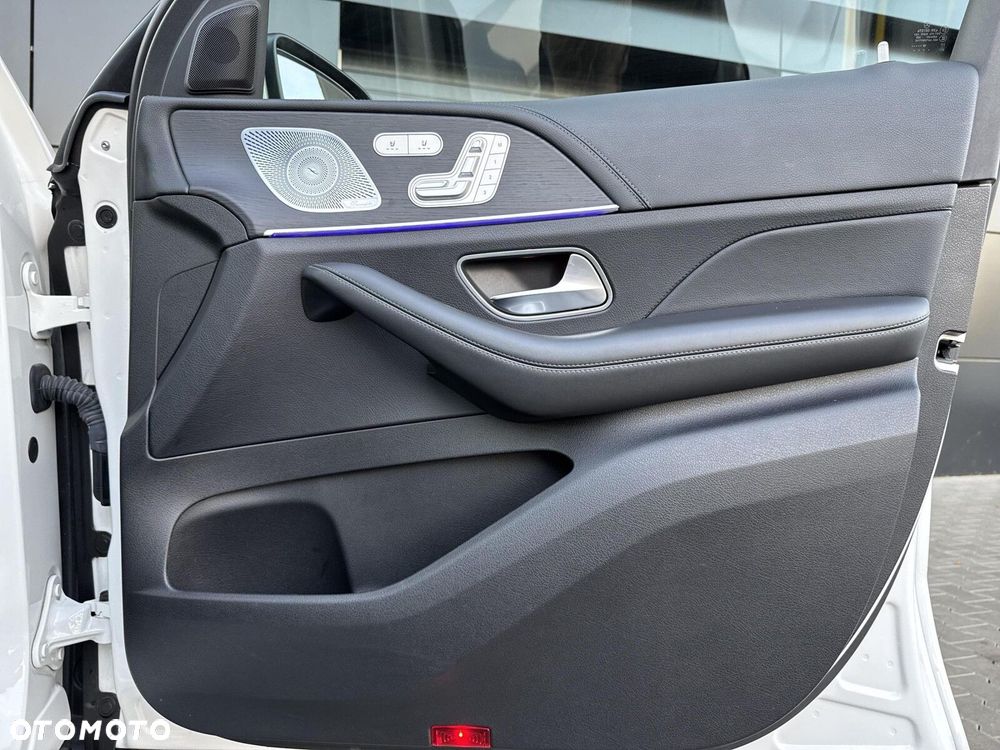 Mercedes-Benz GLE - 23