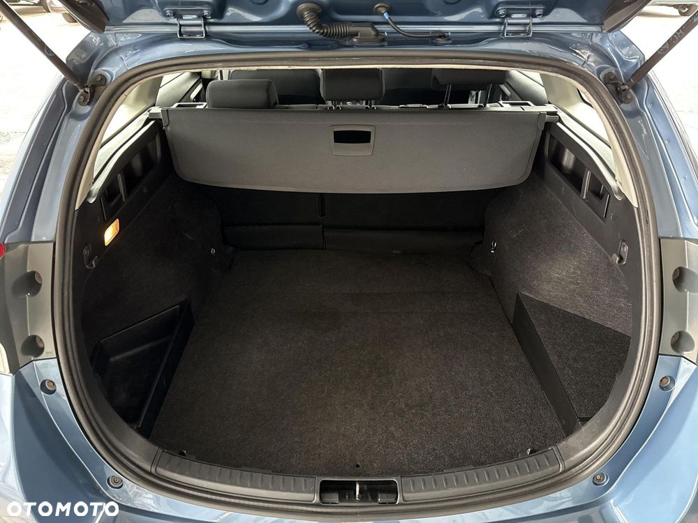 Toyota Auris - 13