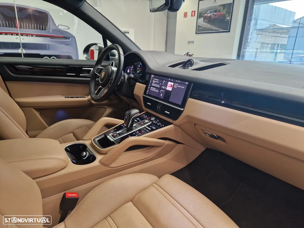 Porsche Cayenne E-Hybrid - 34