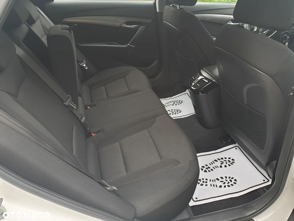 Hyundai i40 1.6 Comfort - 12