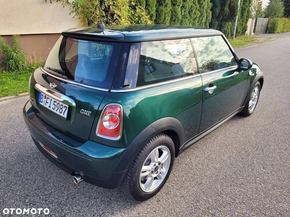 MINI ONE - 4
