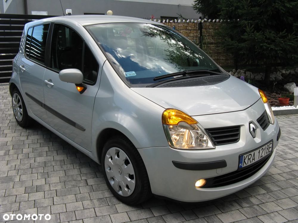 Renault Modus 1.4 Luxe Privilege - 4