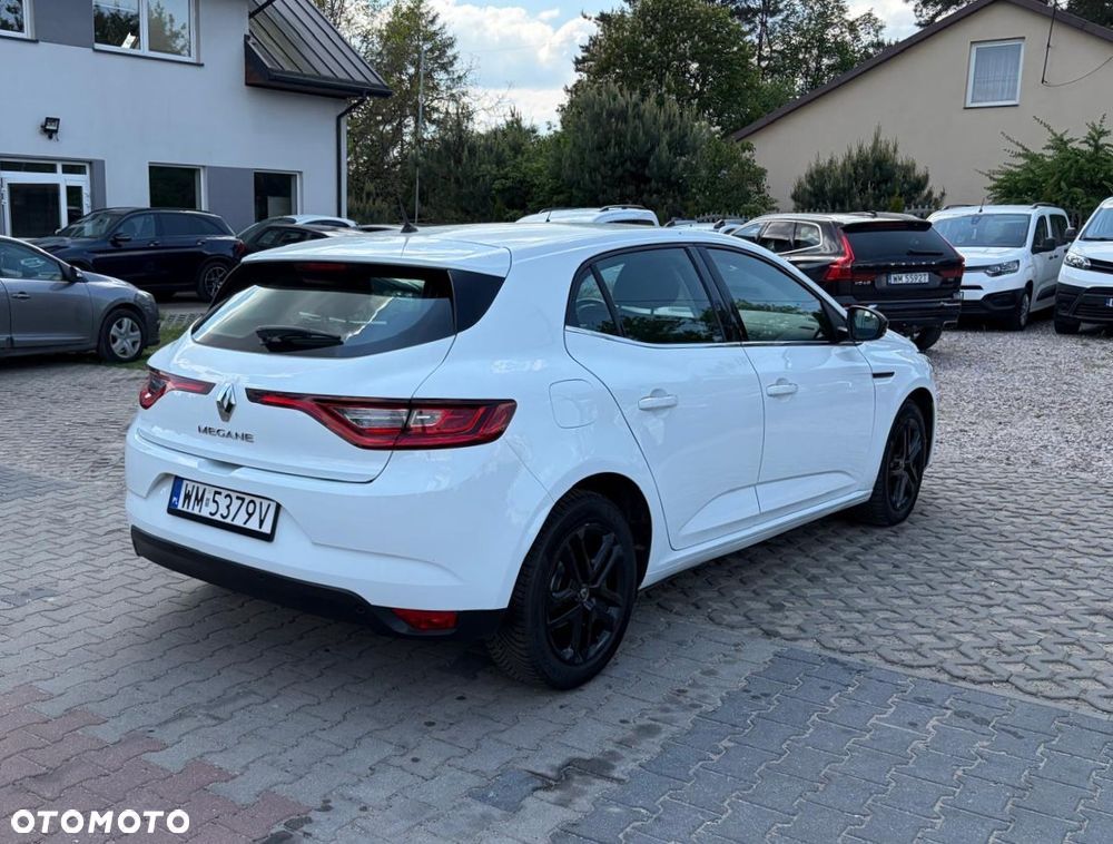 Renault Megane 1.5 Blue dCi Intens - 8
