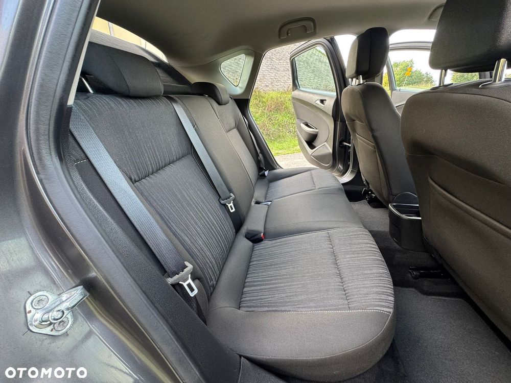 Opel Astra 1.6 Active - 28
