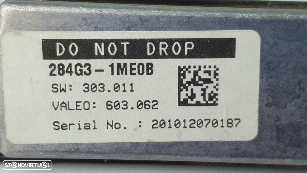 CÂMERA DE VISTA FRONTAL INFINITI M SEDÁN M30D S PREMIUM - 3