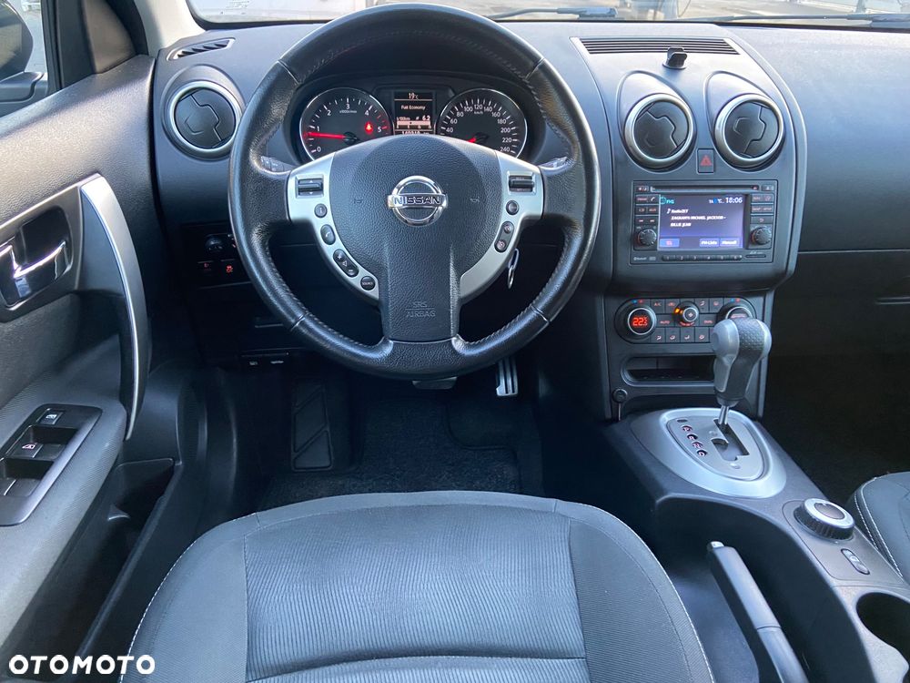 Nissan Qashqai 2.0 dCi 4x4 Tekna - 16