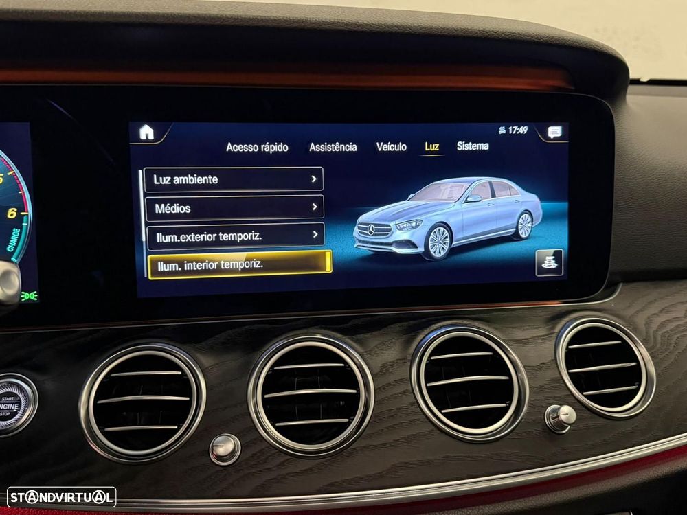Mercedes-Benz E 300 de Avantgarde 4Matic - 36
