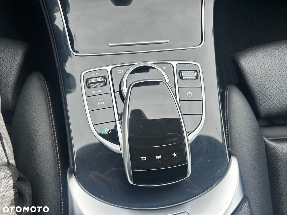 Mercedes-Benz Klasa C 220 d 9G-TRONIC Edition - 38