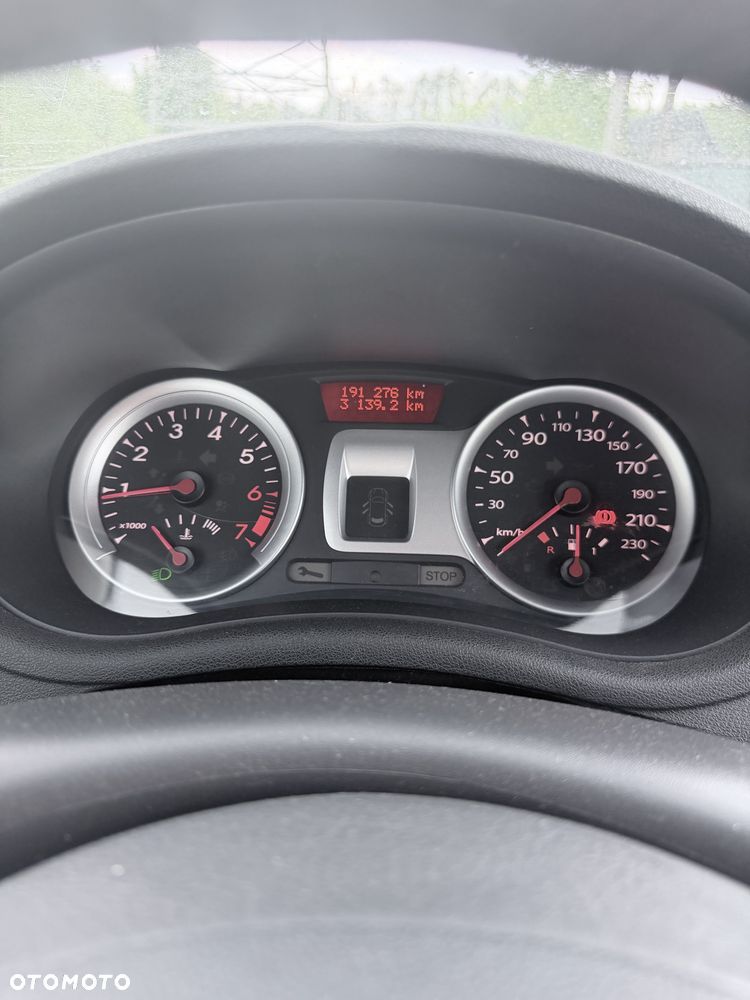 Renault Clio - 7