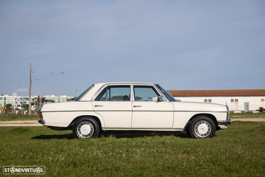 Mercedes-Benz W114/W115 (1968-1974) - 12
