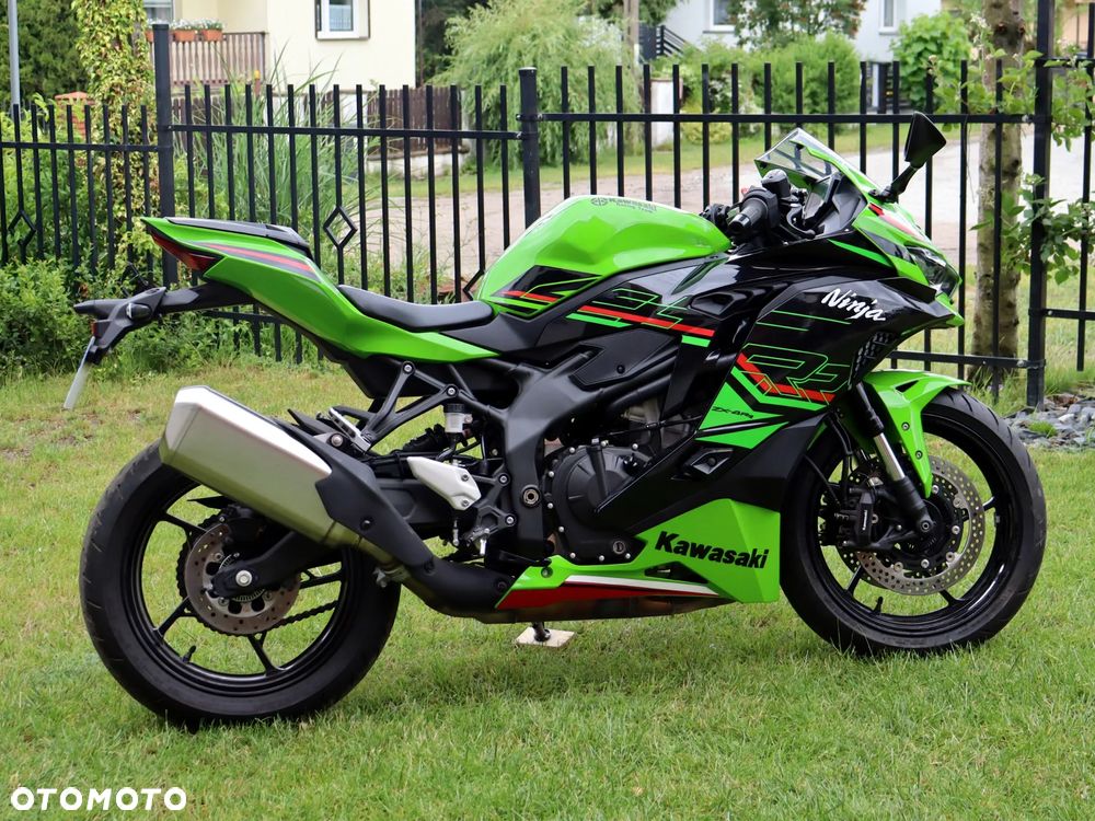 Kawasaki ZX - 4