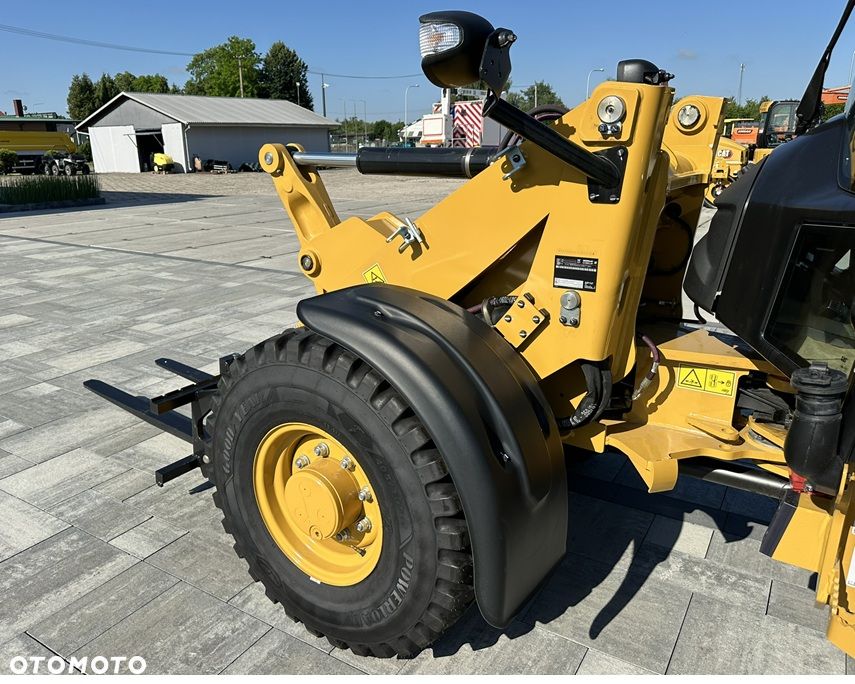 Caterpillar 906 ŁADOWARKA FABRYCZNIE NOWA ! JESTEŚMY AUTORYZOWANYM DEALEREM NOWYCH MASZYN MARKI CATERPILLAR ! - 18