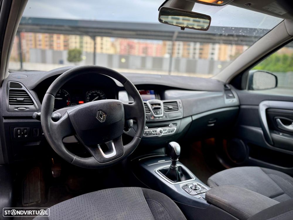 Renault Laguna Break 1.5 dCi Confort - 10